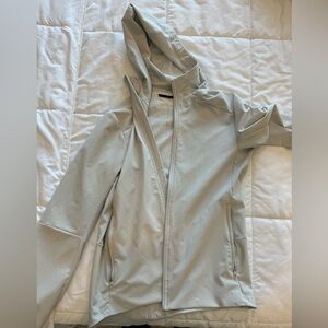 Lululemon Warp Jacket, size medium